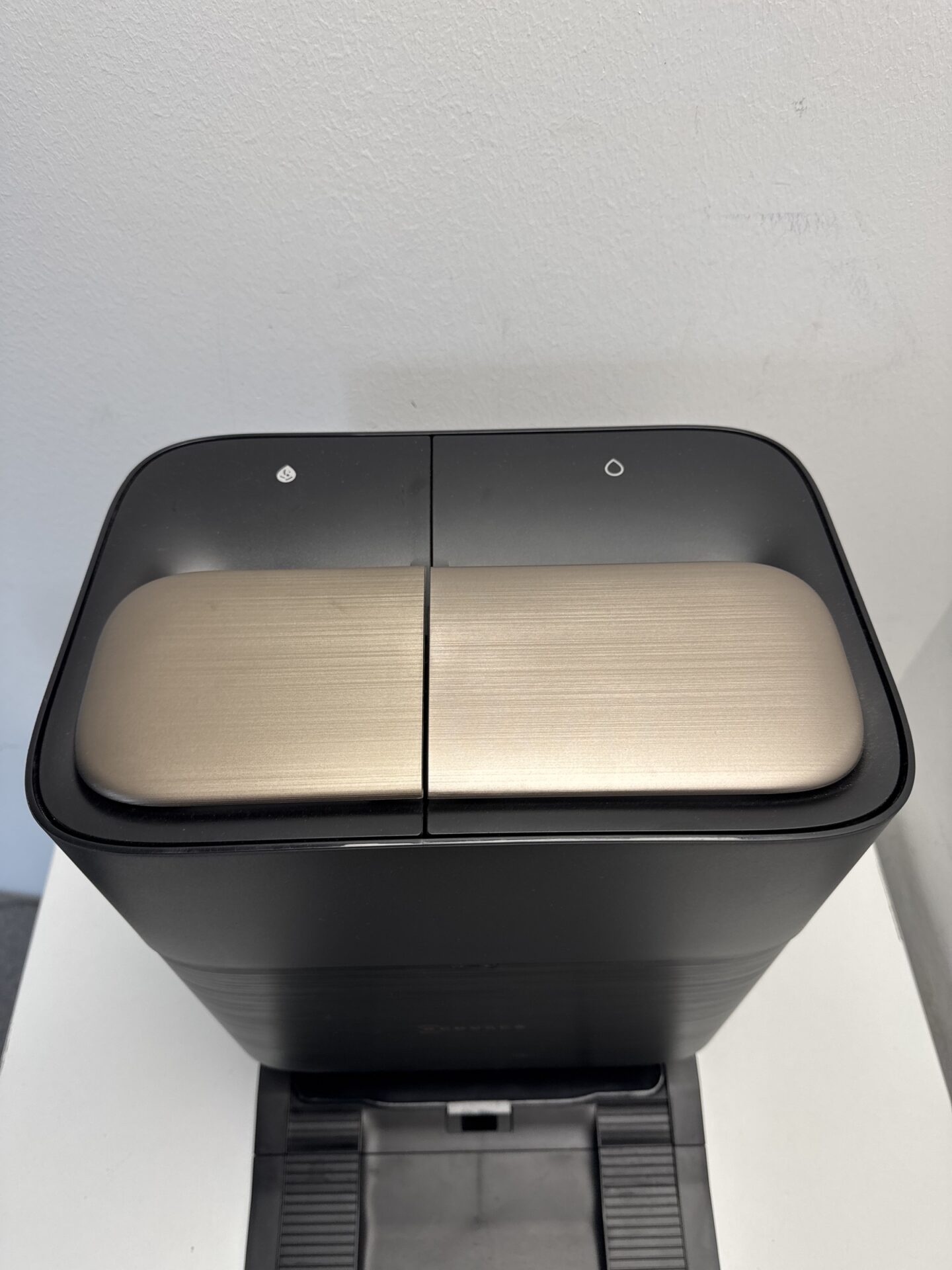 Robotas dulkių siurblys su grindų plovimo funkcija ECOVACS (X9 PRO OMNI) (naudota) — nuotrauka 6