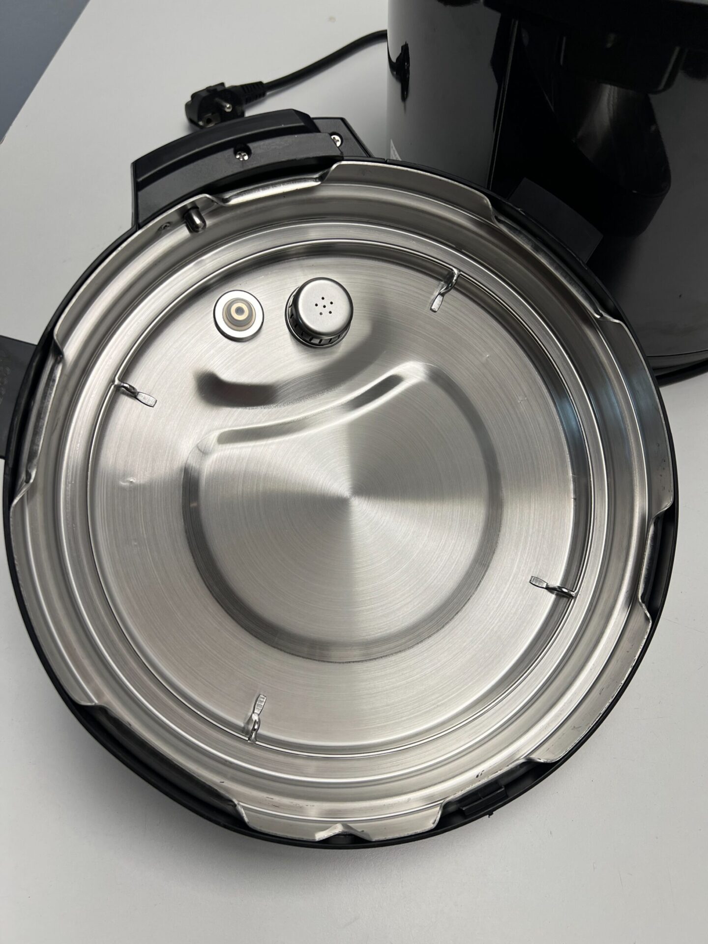Daugiafunkcis virtuvės prietaisas „Instant Pot“ (Pro 6) (naudota) — nuotrauka 7