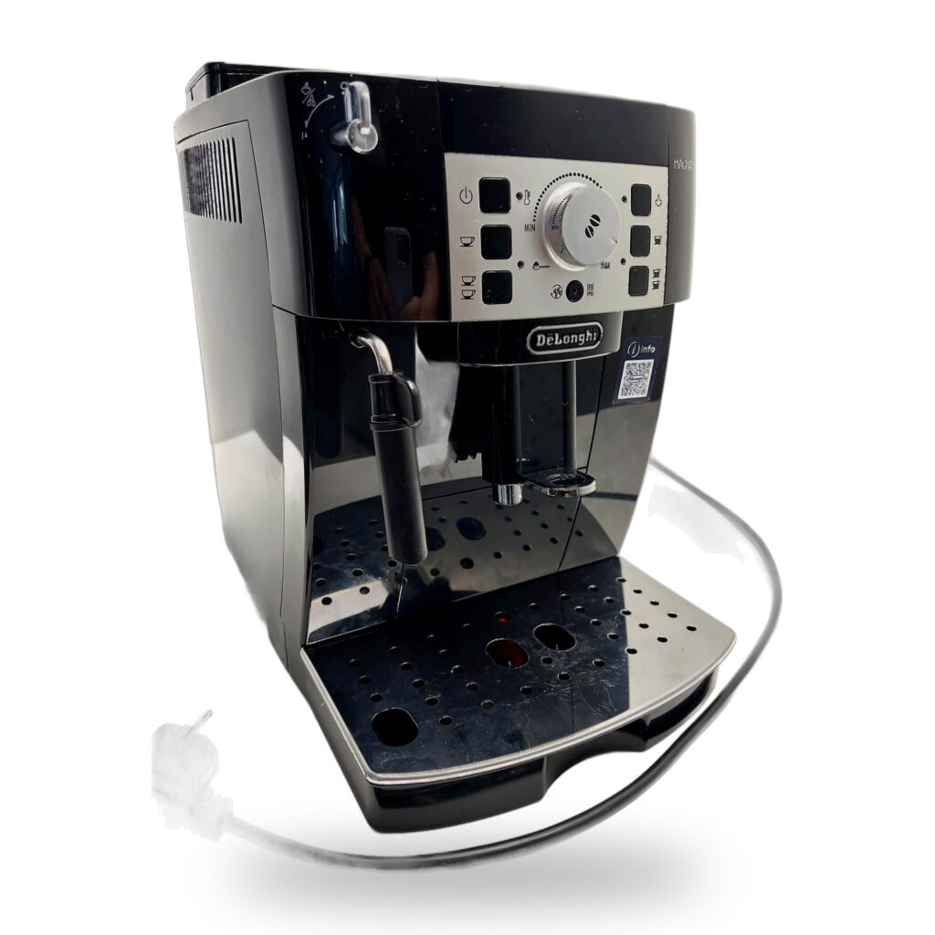De’Longhi visiškai automatinis kavos aparatas (Magnifica S ECAM22.110.B) (naudota)
