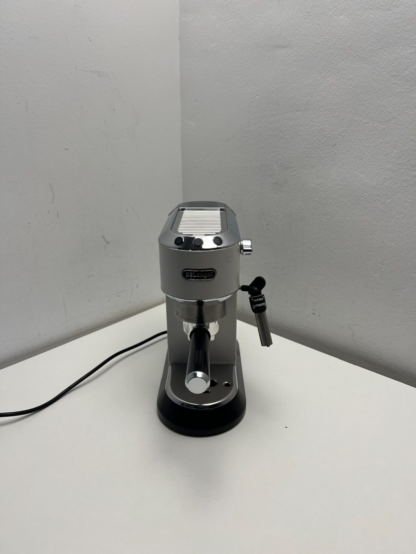 De’Longhi espreso ir kapučino aparatas (Dedica Style EC685) (naudota) — nuotrauka 2