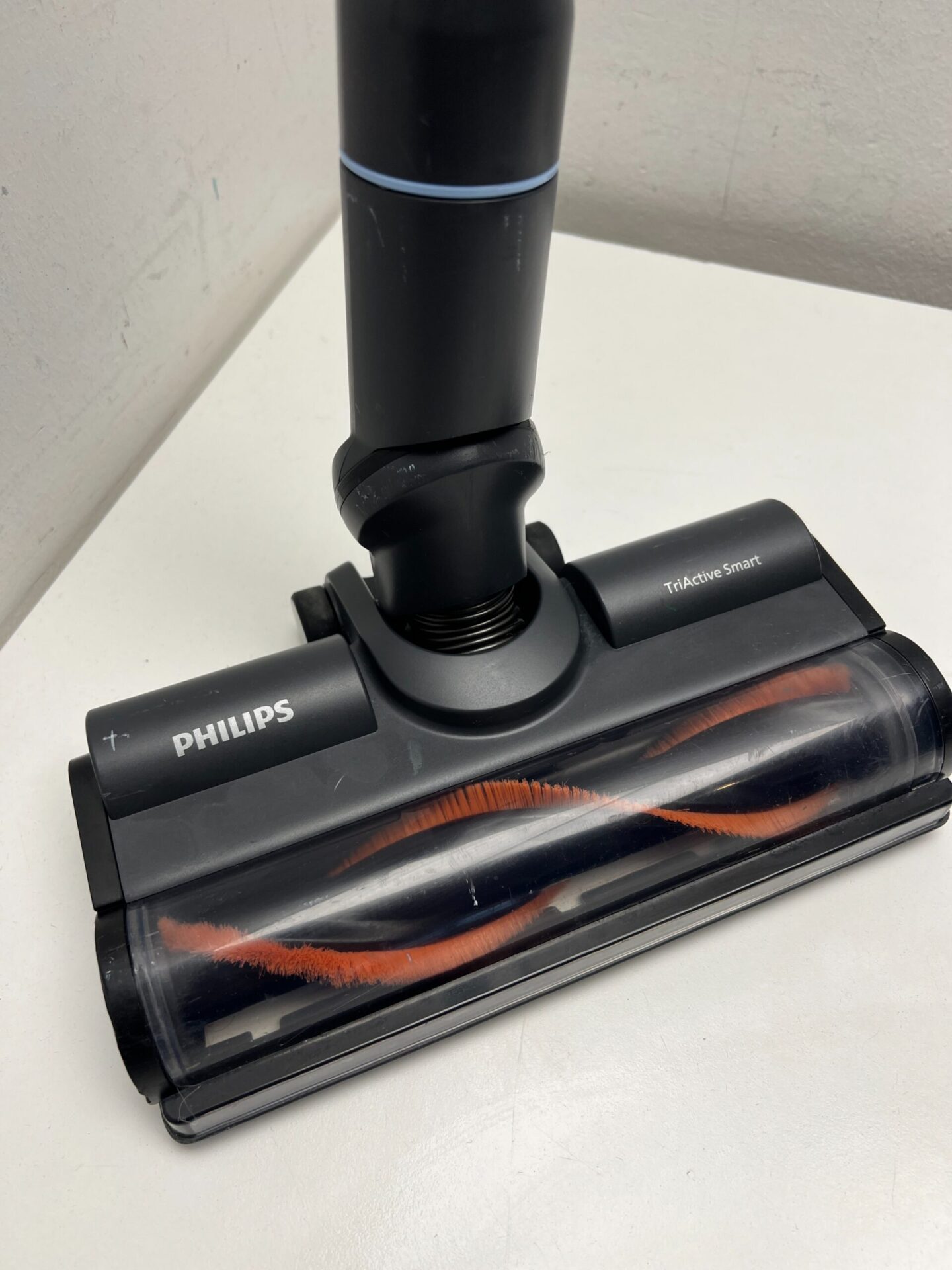 Philips akumuliatorinis dulkių siurblys (Aqua 7000 serija XC7053/01) (naudota) — nuotrauka 3