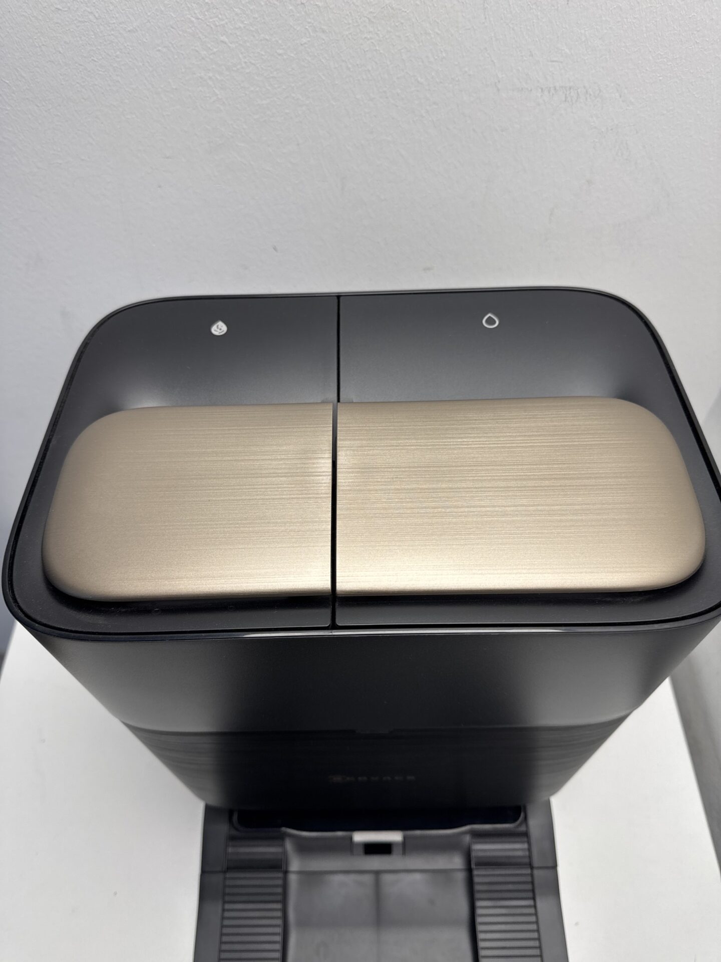 Robotas dulkių siurblys su grindų plovimo funkcija ECOVACS (X9 PRO OMNI) (naudota) — nuotrauka 5