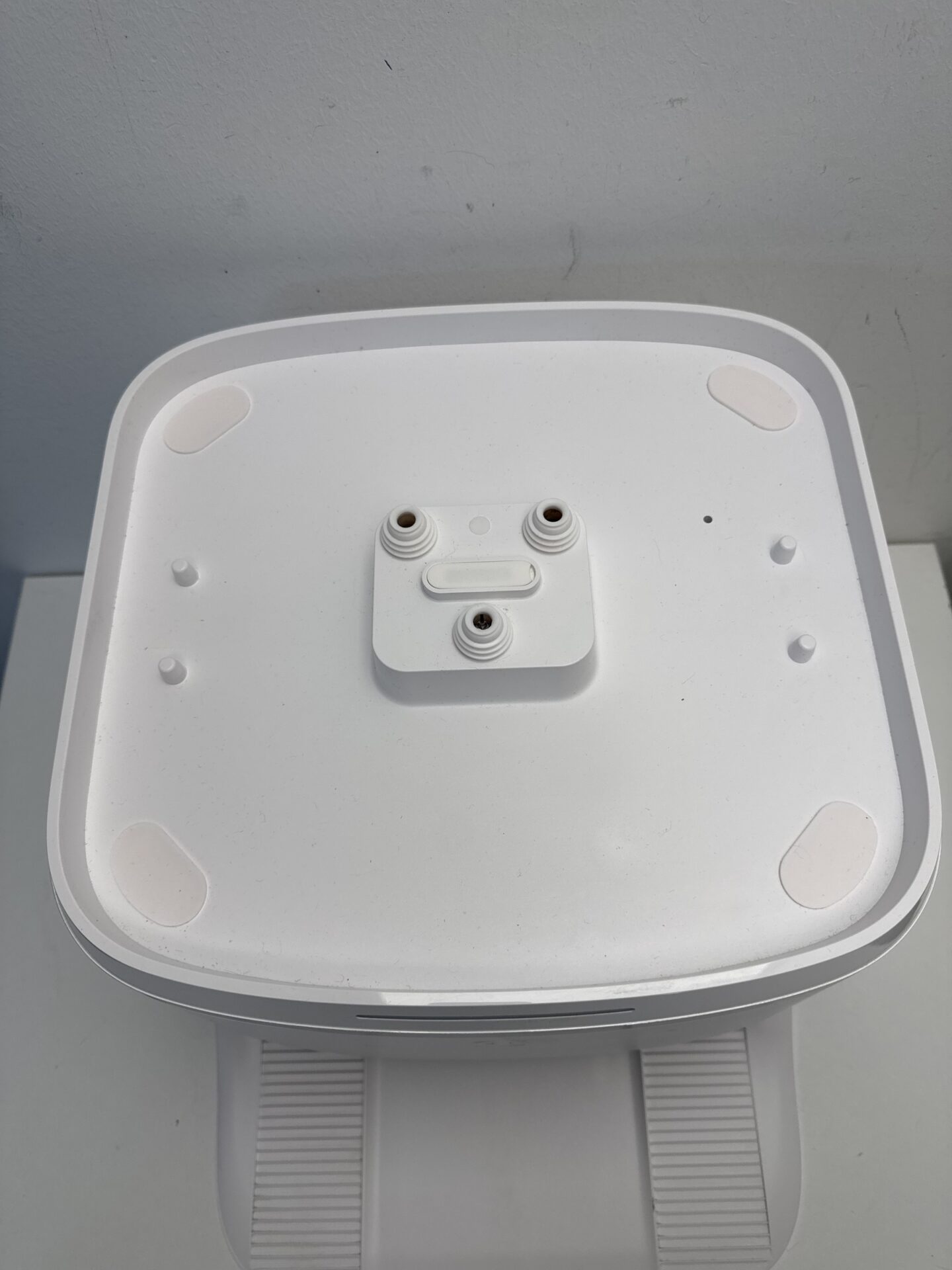 Robotas dulkių siurblys su grindų plovimo funkcija ECOVACS (T30 PRO OMNI) (naudota) — nuotrauka 5