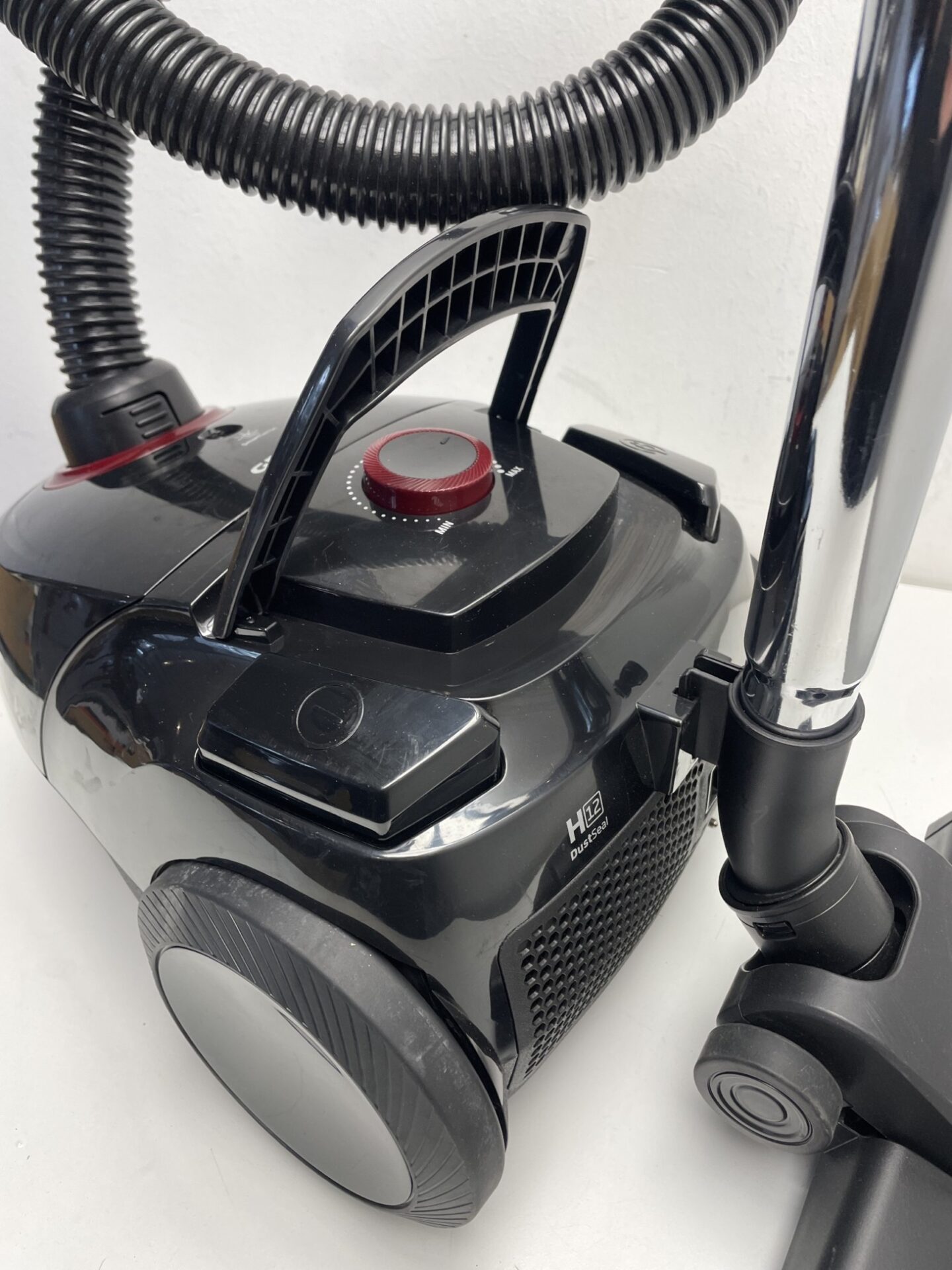 Grundig cilindrinis dulkių siurblys (VCC 3850 A) (naudota) — nuotrauka 4