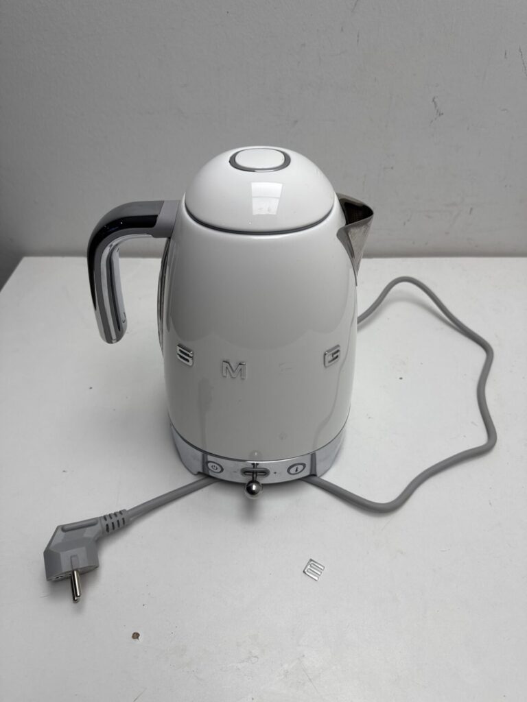 Elektrinis virdulys SMEG (KLF04WHEU) (naudota)