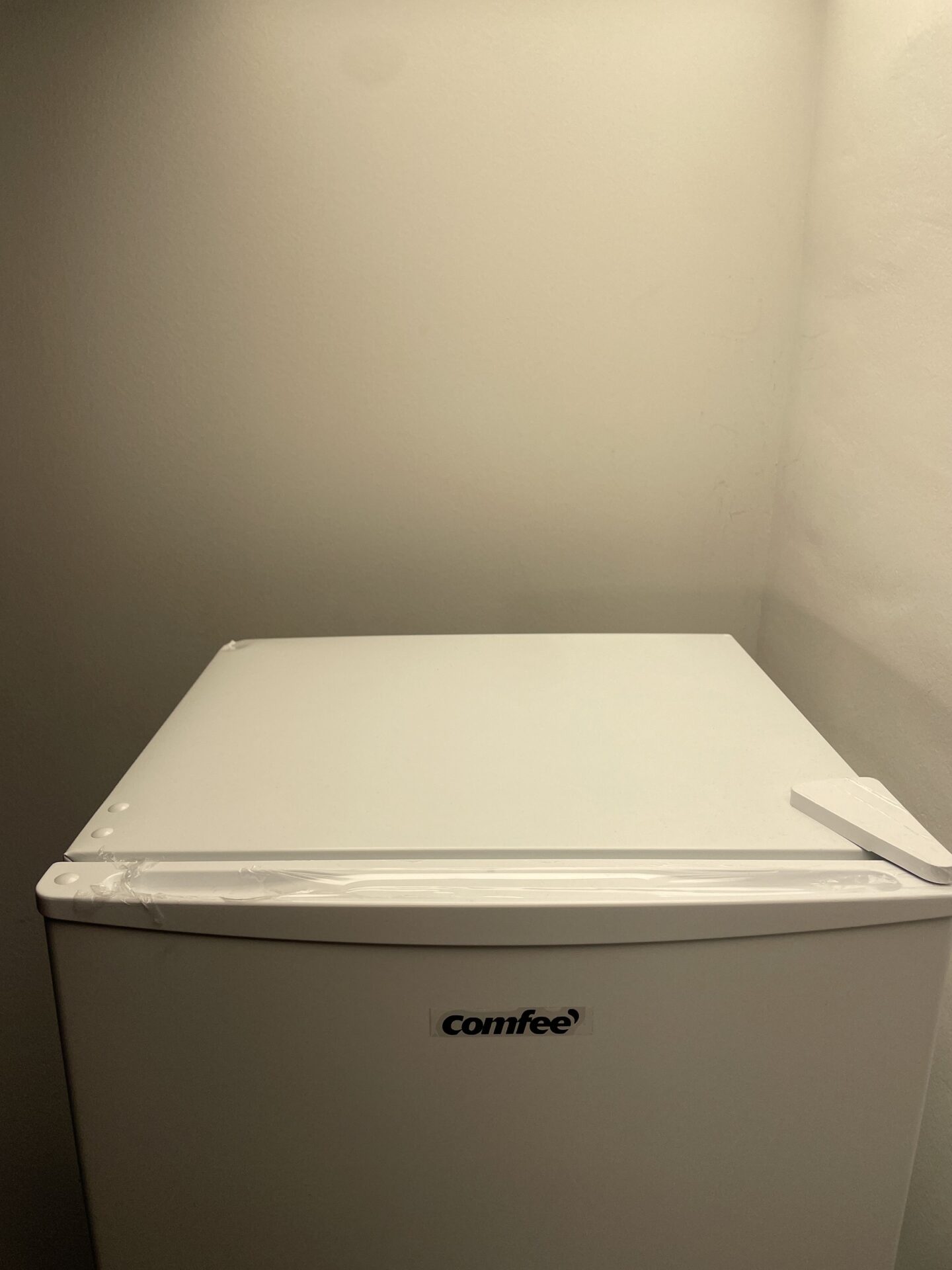 Mini šaldytuvas Comfee (RCD80WH3(E)) (naudota) — nuotrauka 3