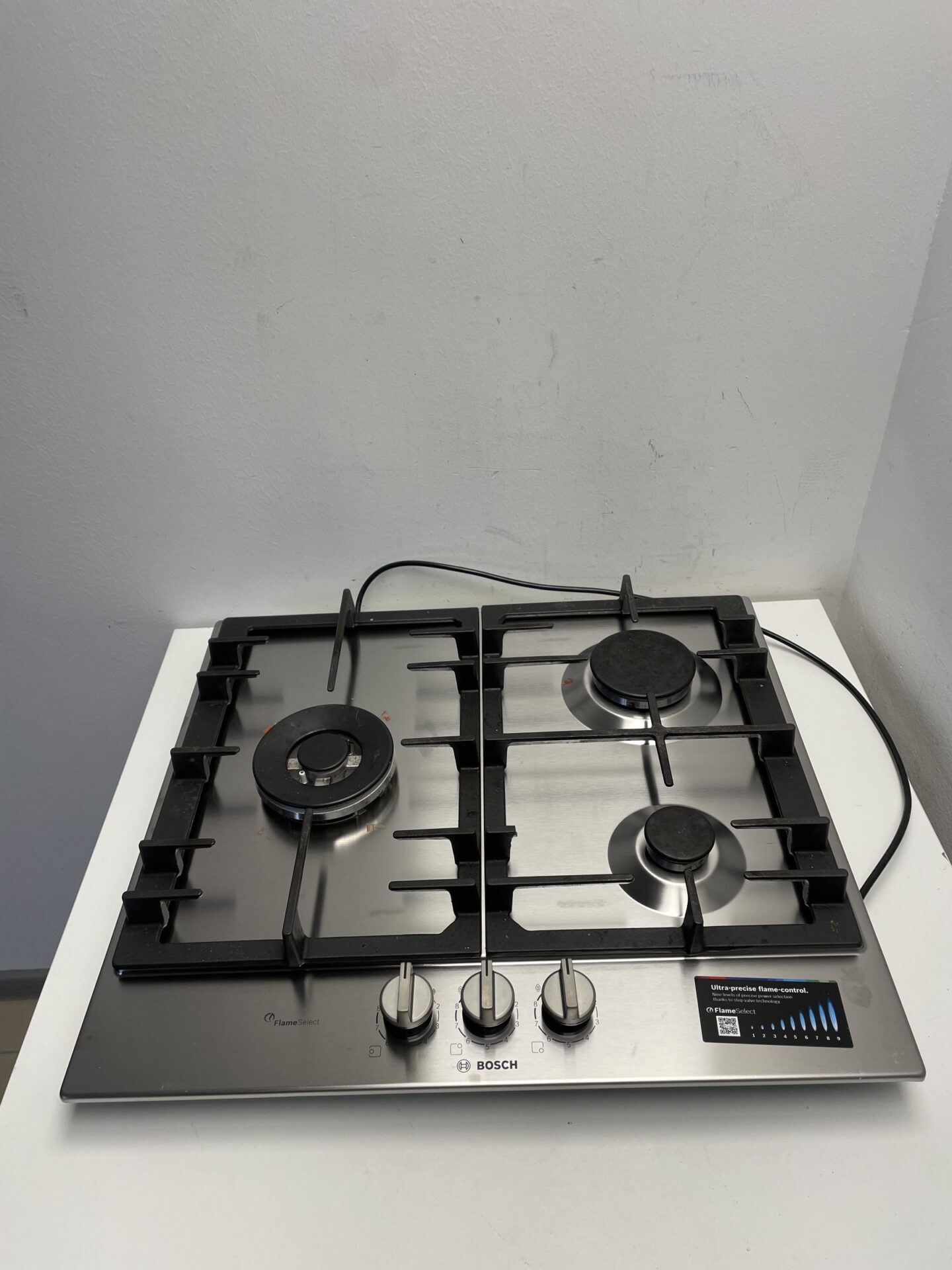 Bosch dujinė kaitlentė (PCC6A5I90) (naudota) — nuotrauka 2
