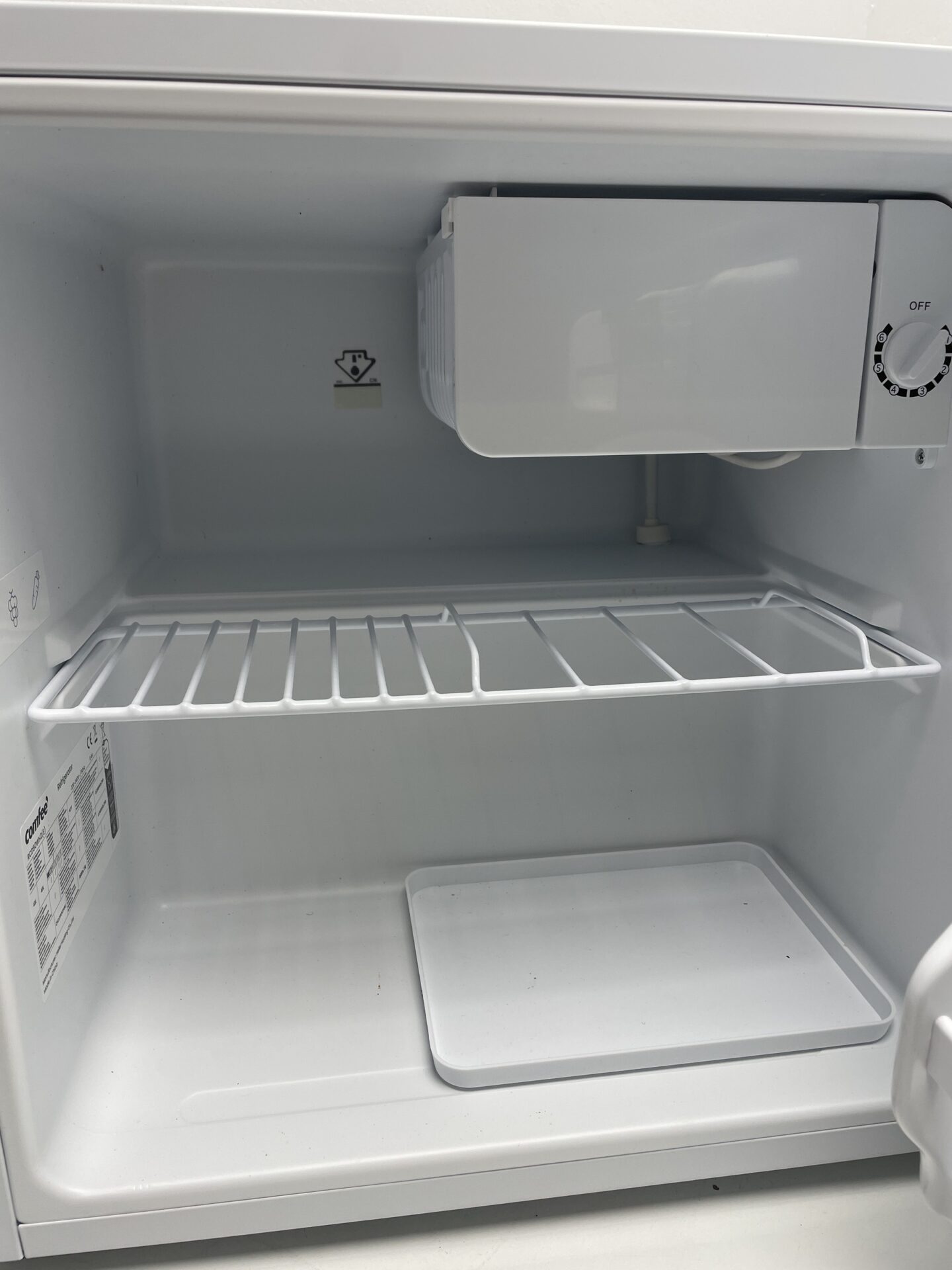 Mini šaldytuvas Comfee (RCD50WH2(E)) (naudota) — nuotrauka 6